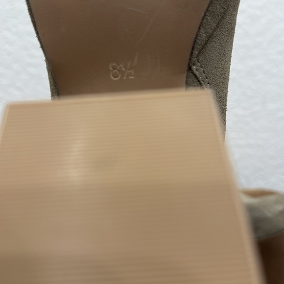 Blondo Rozalie Waterproof Suede Boots Size 8.5 - Picture 7 of 8